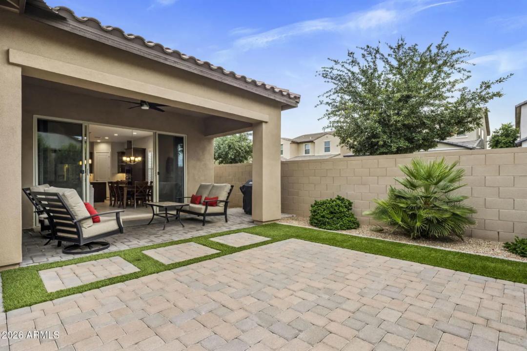 Real Estate Picture 45