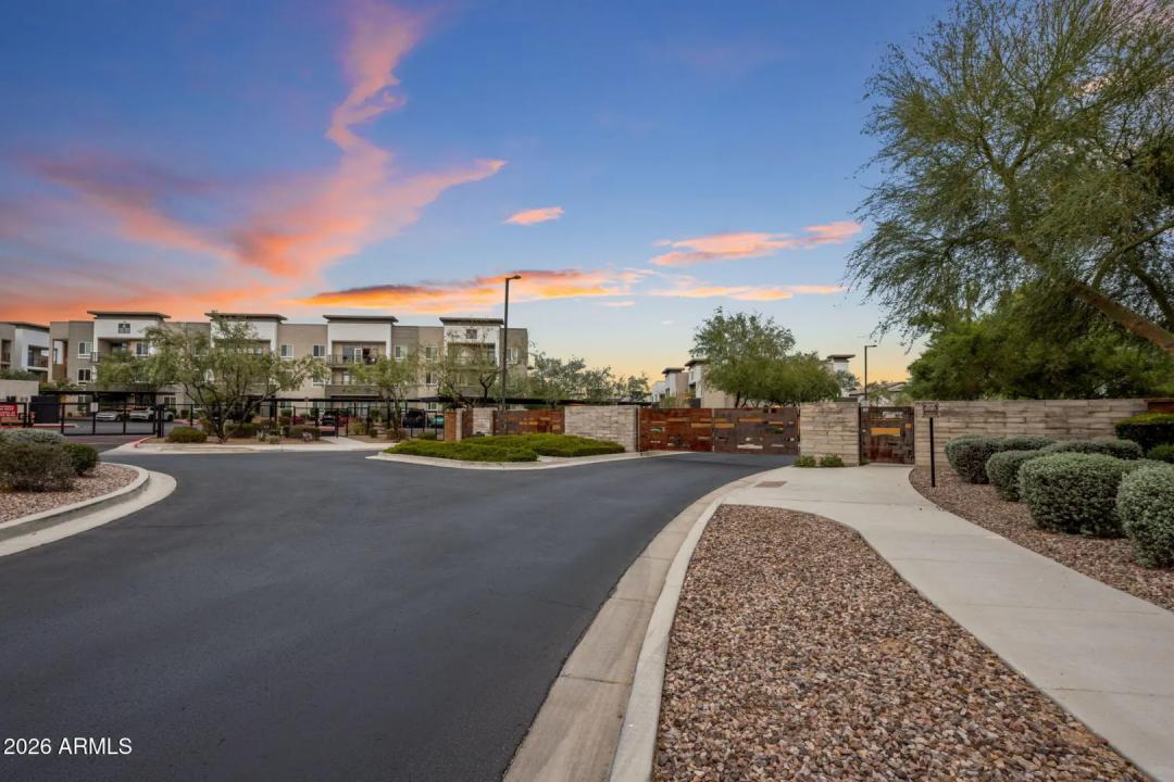 Real Estate Picture 56