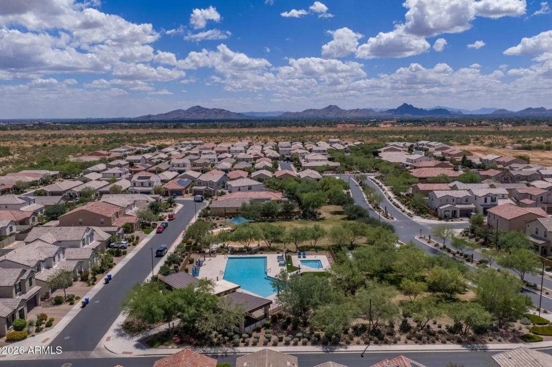 Real Estate Picture 67