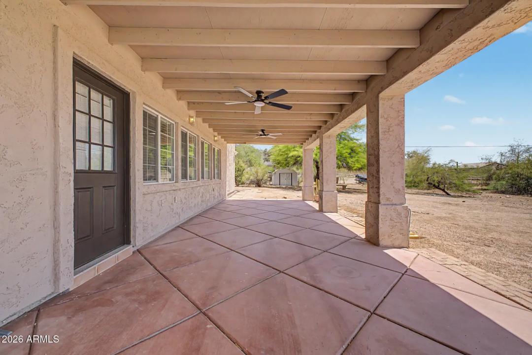 Real Estate Picture 29