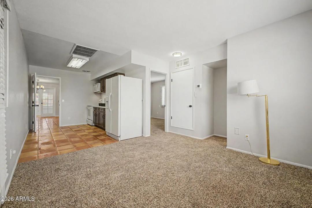 Real Estate Picture 21