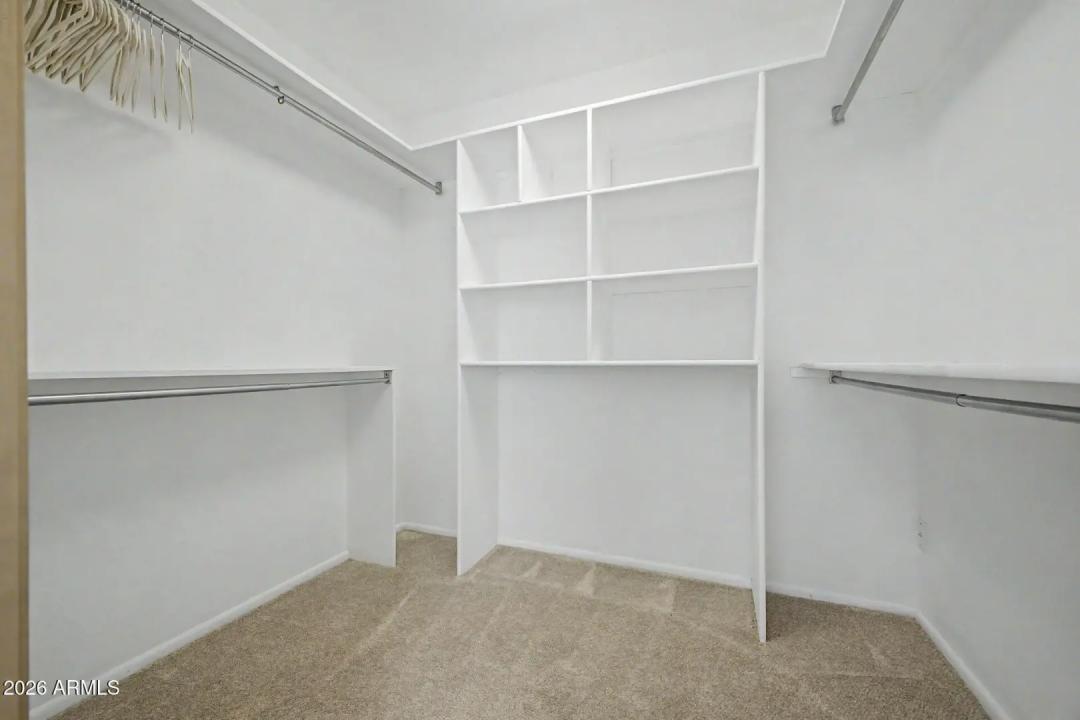 Real Estate Picture 17
