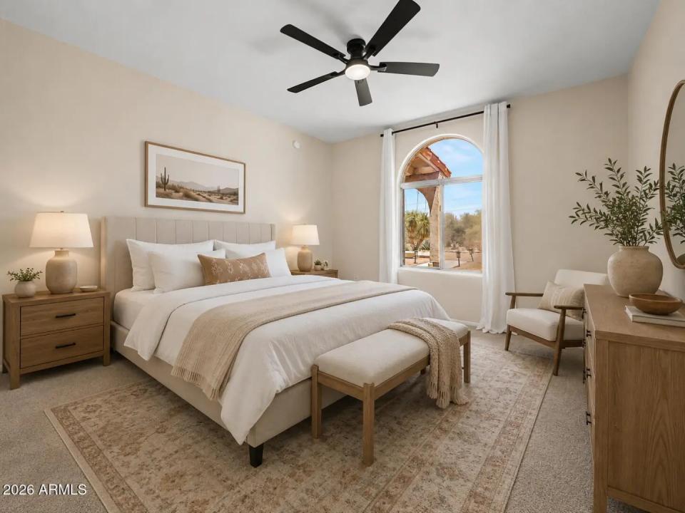 Real Estate Picture 23