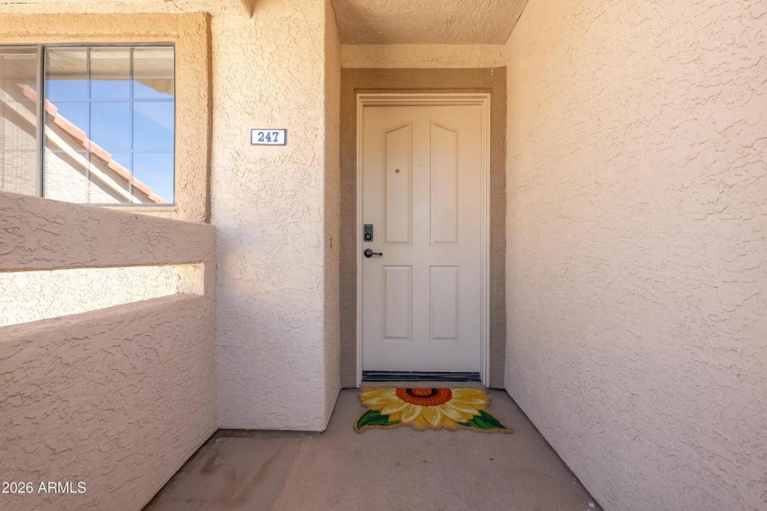 Real Estate Picture 3