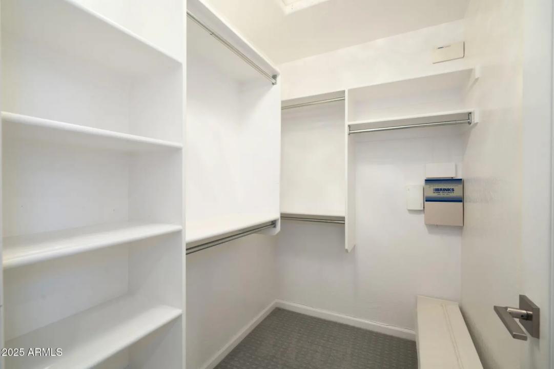 Real Estate Picture 13