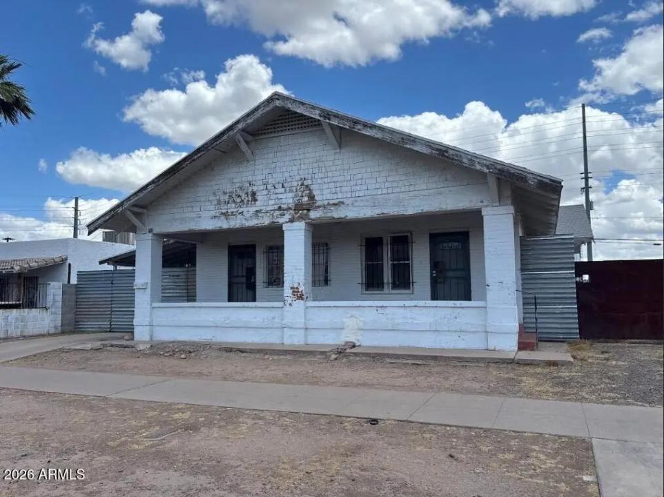 Real Estate Picture 1