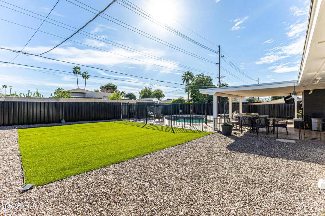 Real Estate Picture 26