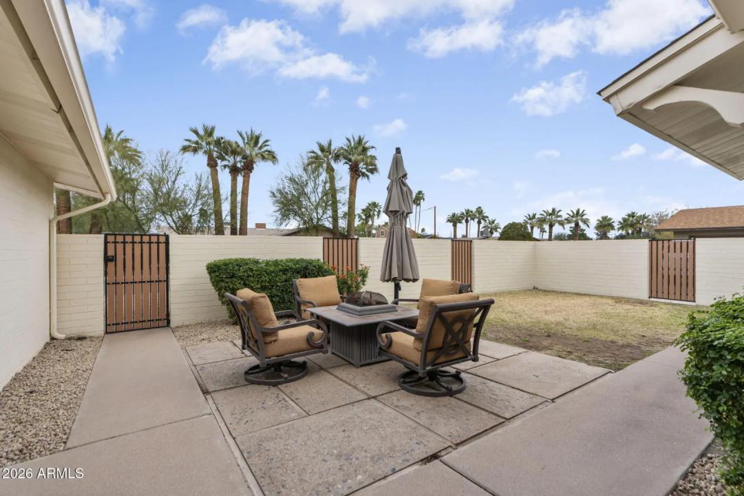 Real Estate Picture 2