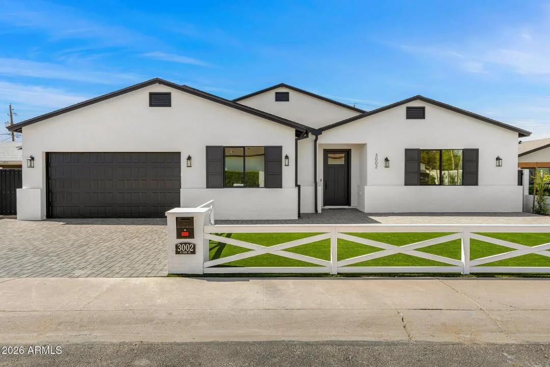 Real Estate Picture 1