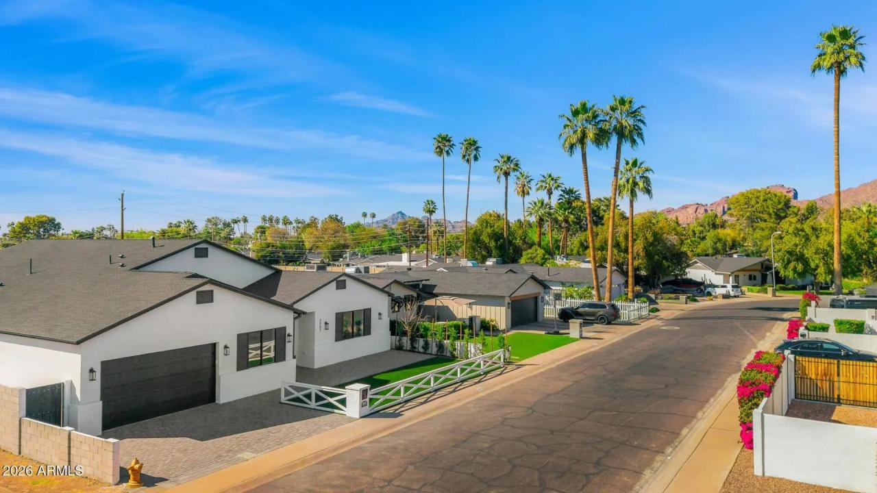 Real Estate Picture 2