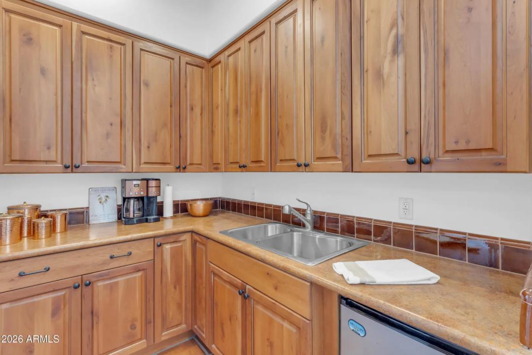 Real Estate Picture 35