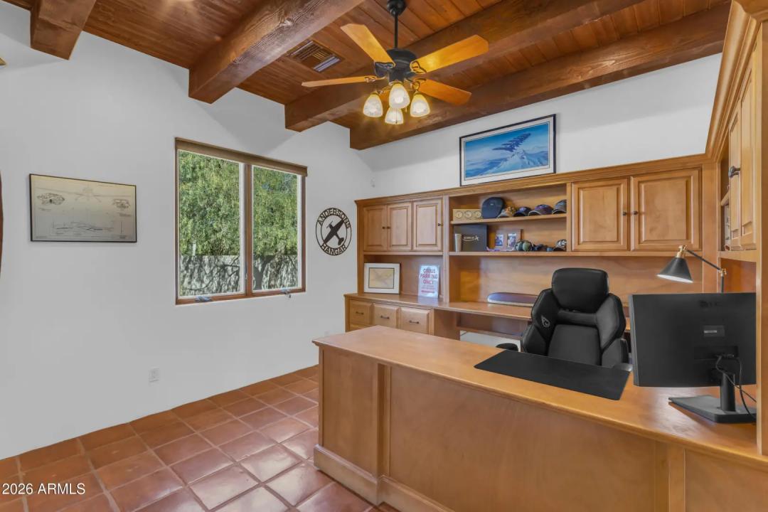 Real Estate Picture 37