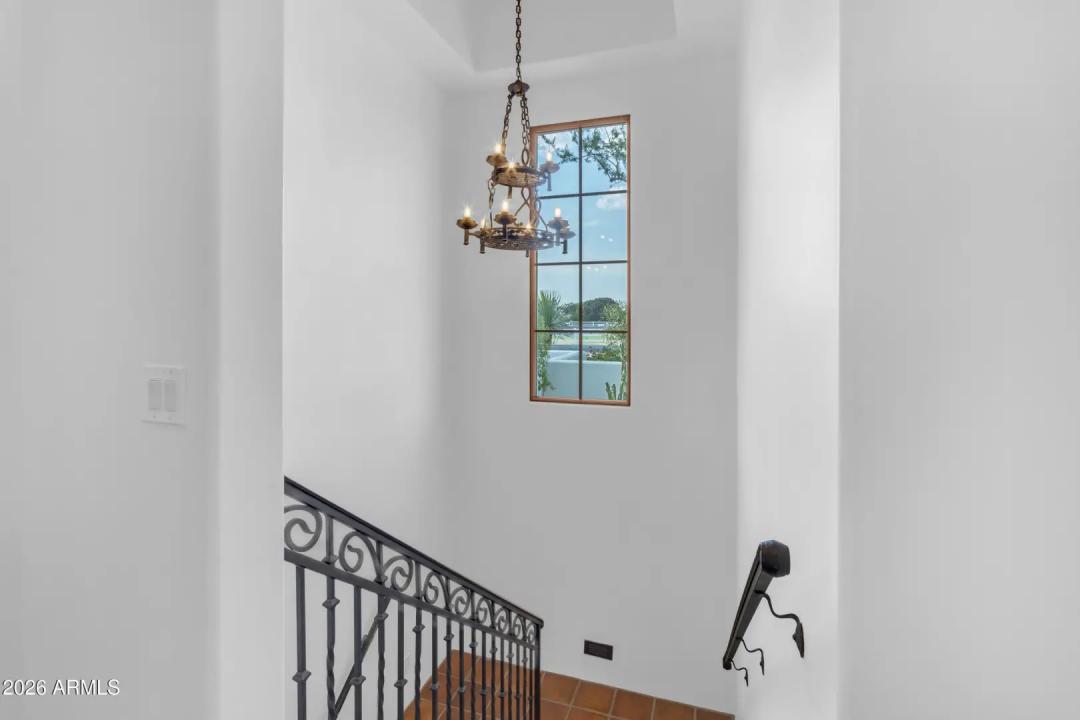 Real Estate Picture 27