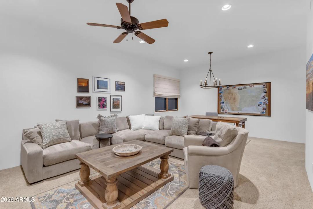 Real Estate Picture 28