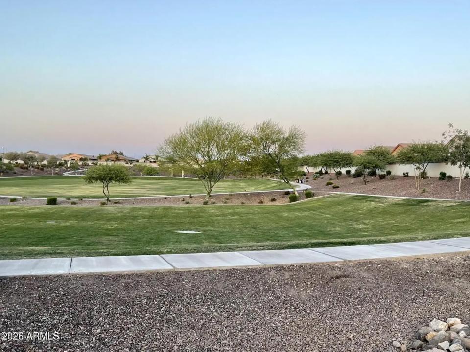 Real Estate Picture 41