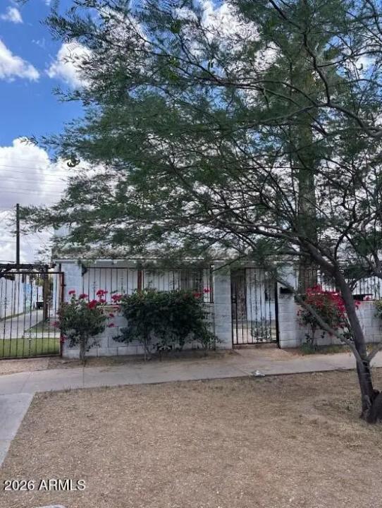 Real Estate Picture 2
