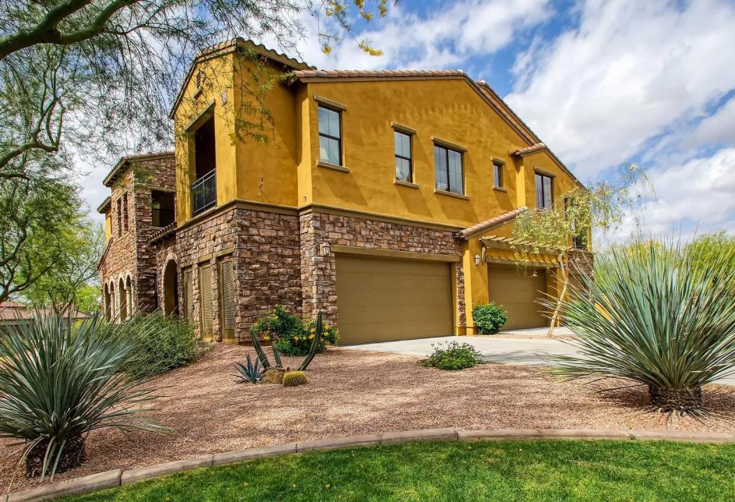Real Estate Picture 13