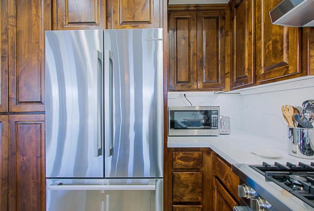 Real Estate Picture 17