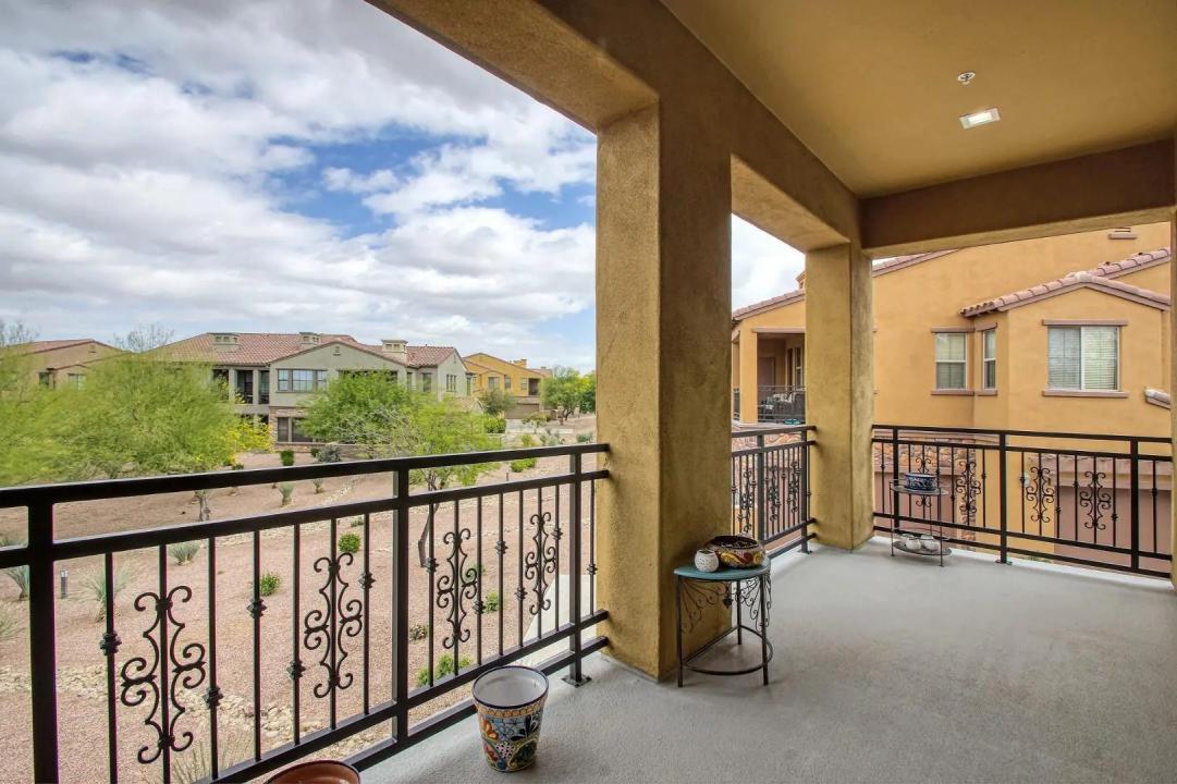 Real Estate Picture 37