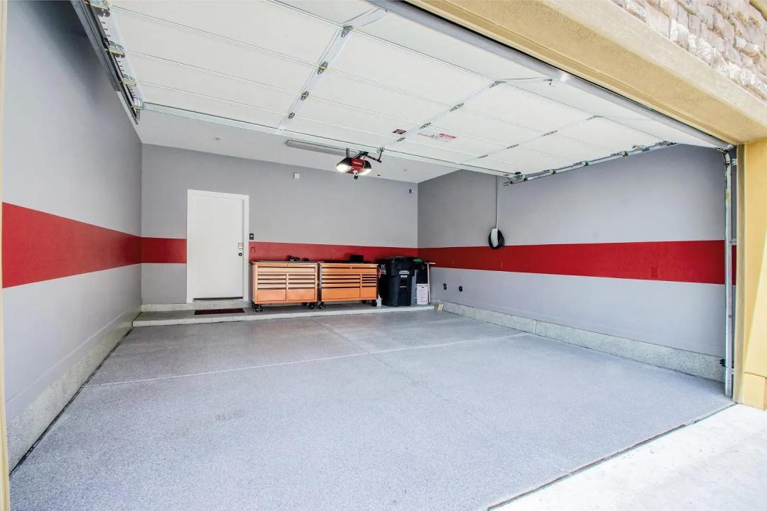 Real Estate Picture 83