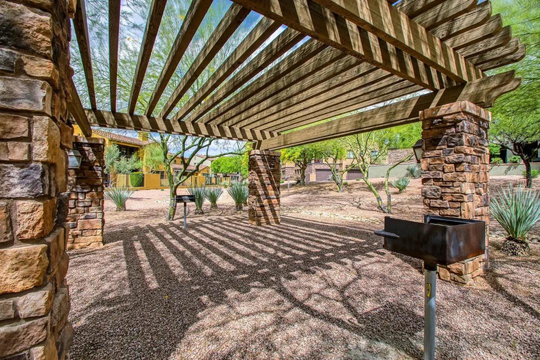 Real Estate Picture 85
