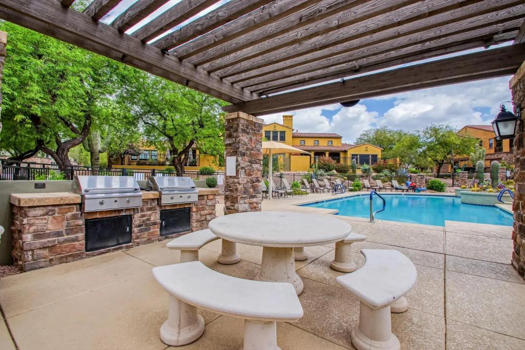 Real Estate Picture 96