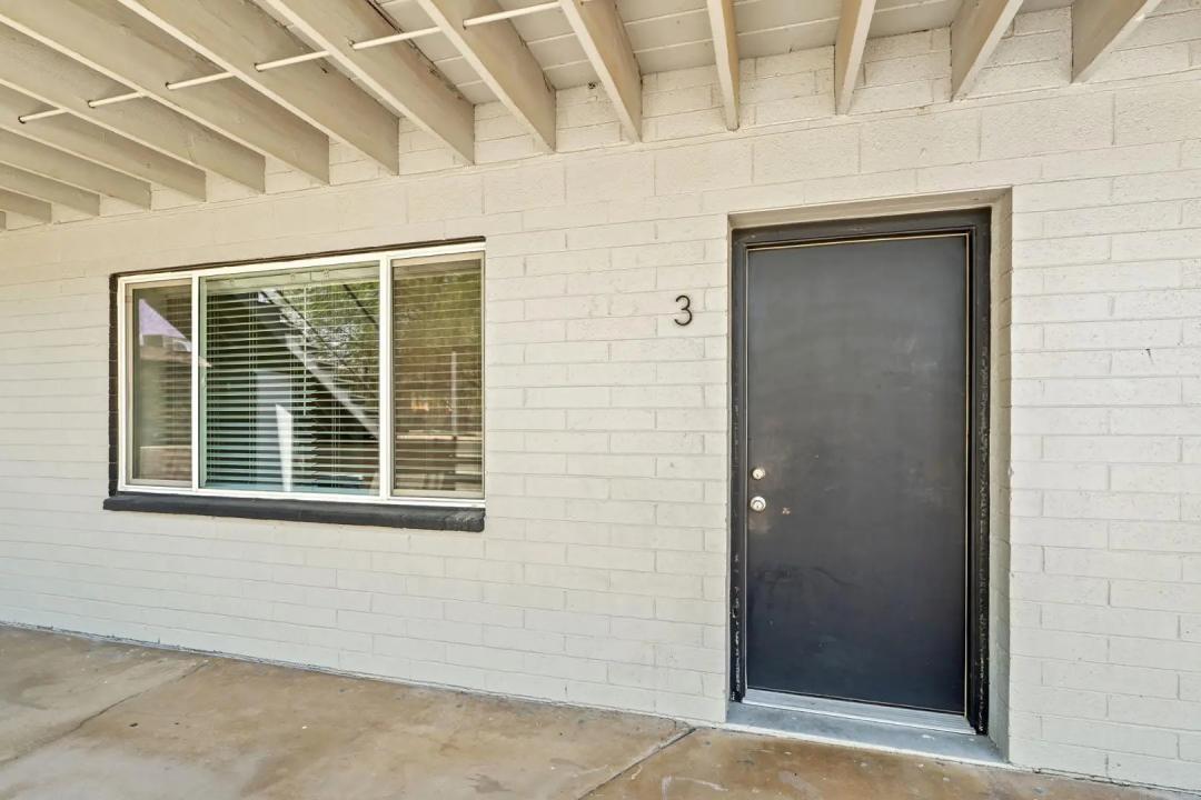 Real Estate Picture 2