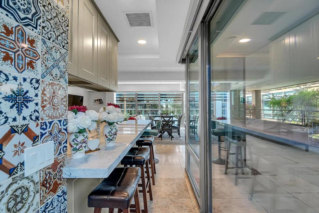 Real Estate Picture 18