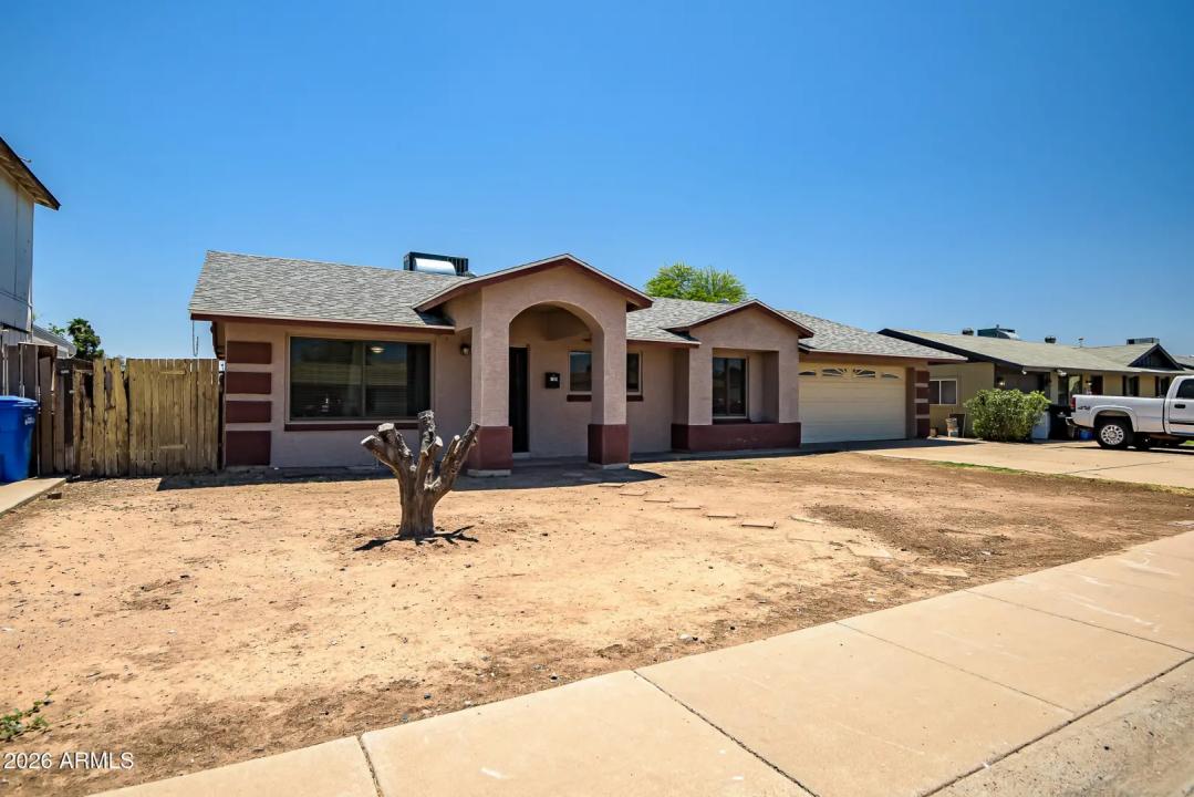 Real Estate Picture 30