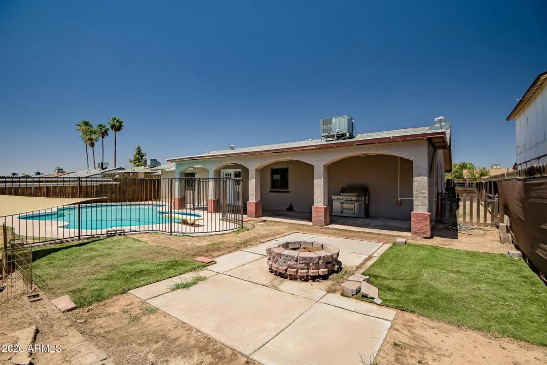 Real Estate Picture 27