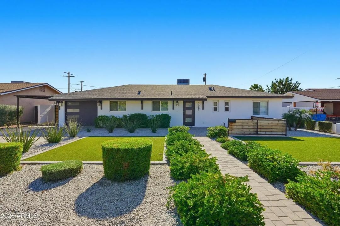 Real Estate Picture 1