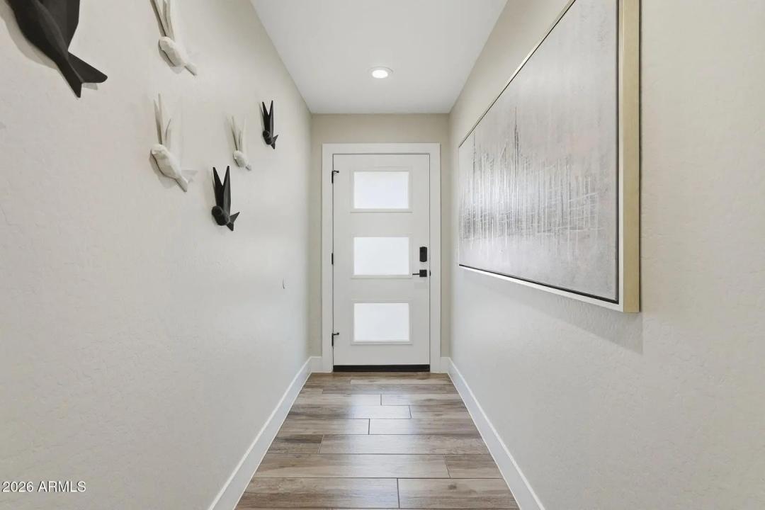 Real Estate Picture 4