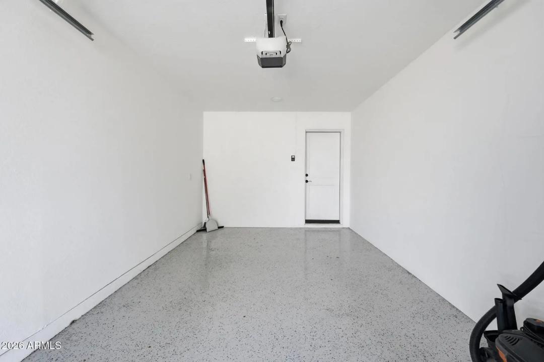 Real Estate Picture 39