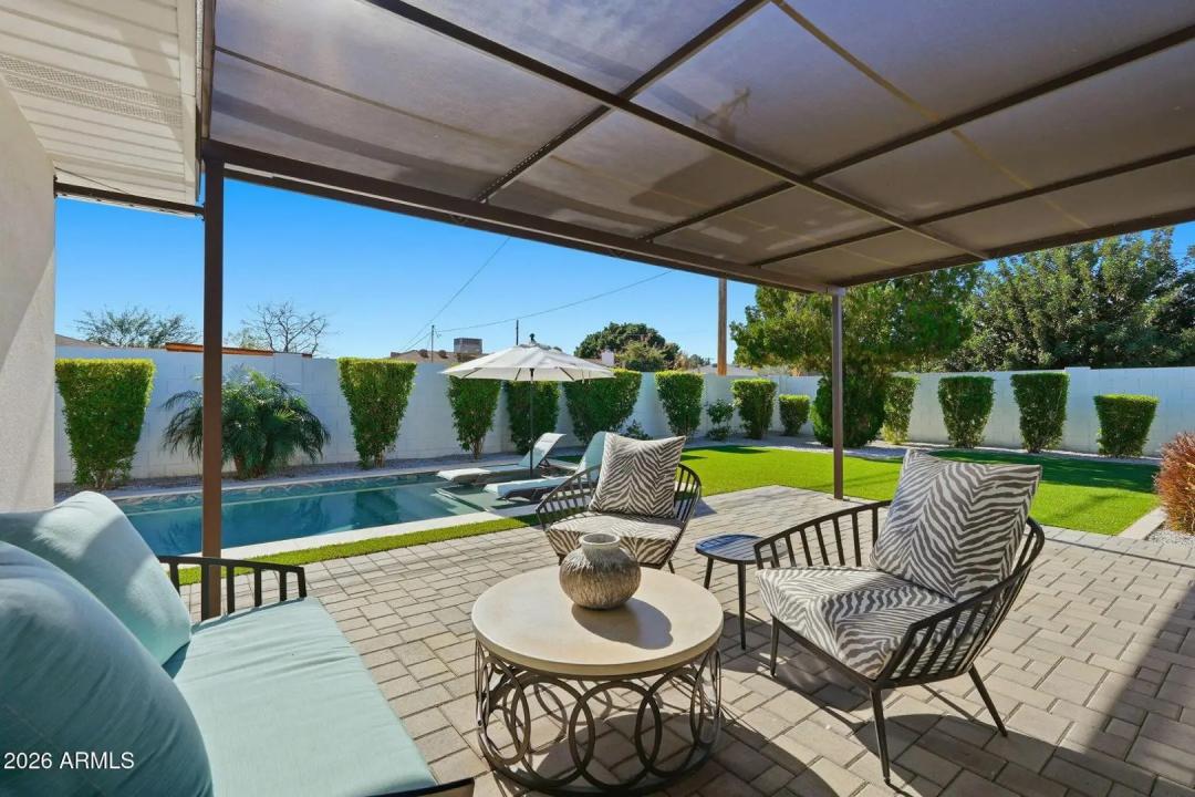 Real Estate Picture 40