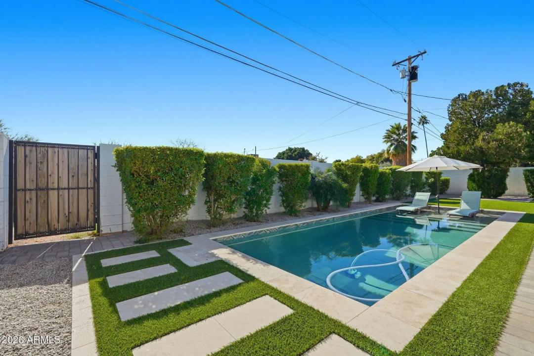 Real Estate Picture 46