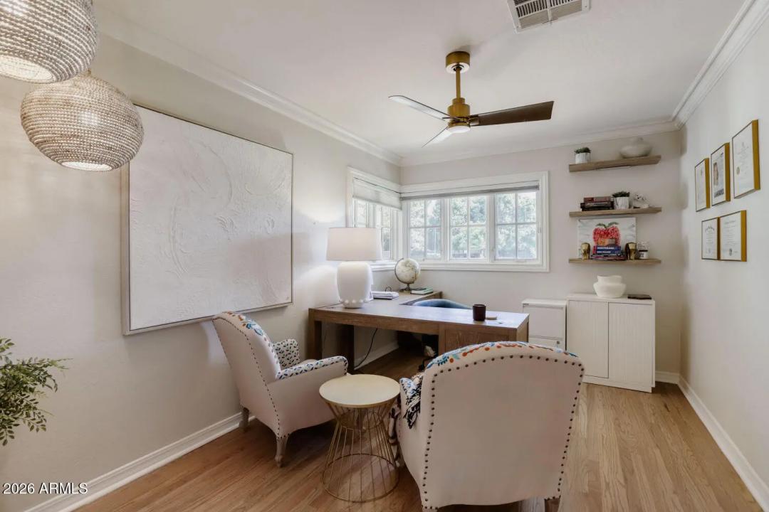 Real Estate Picture 22