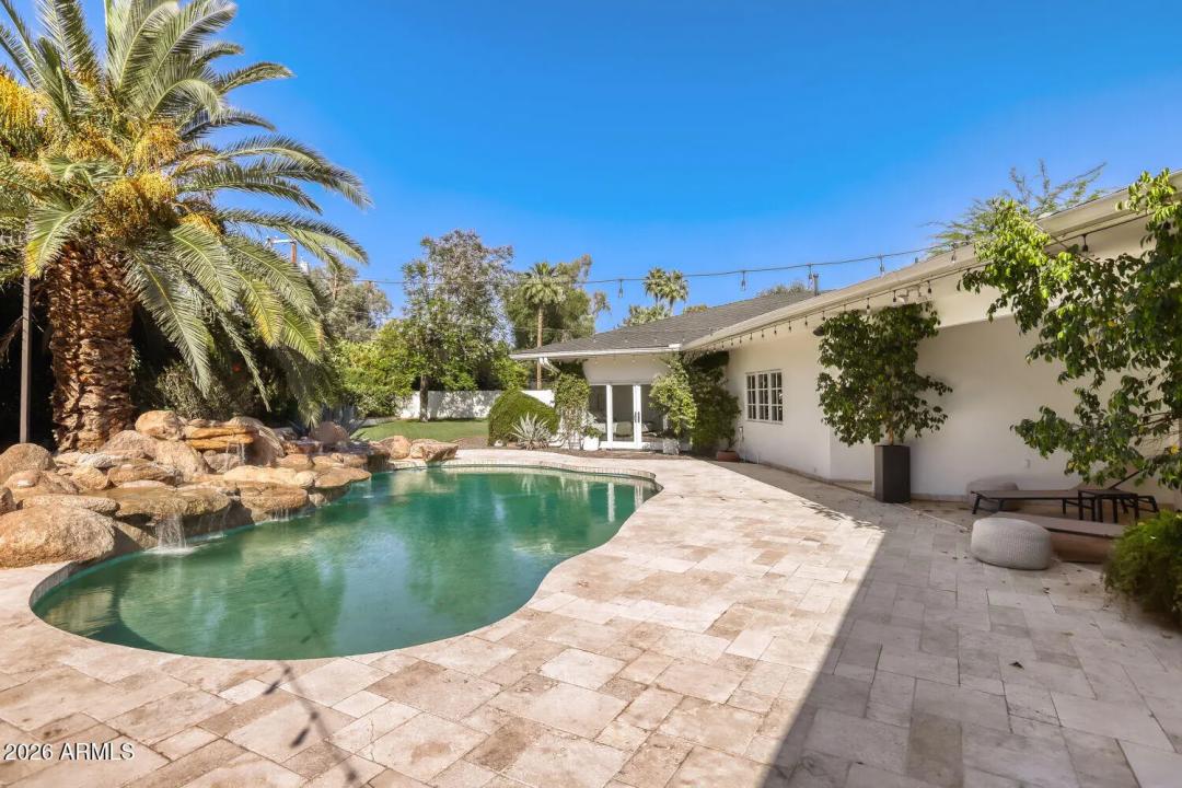 Real Estate Picture 29