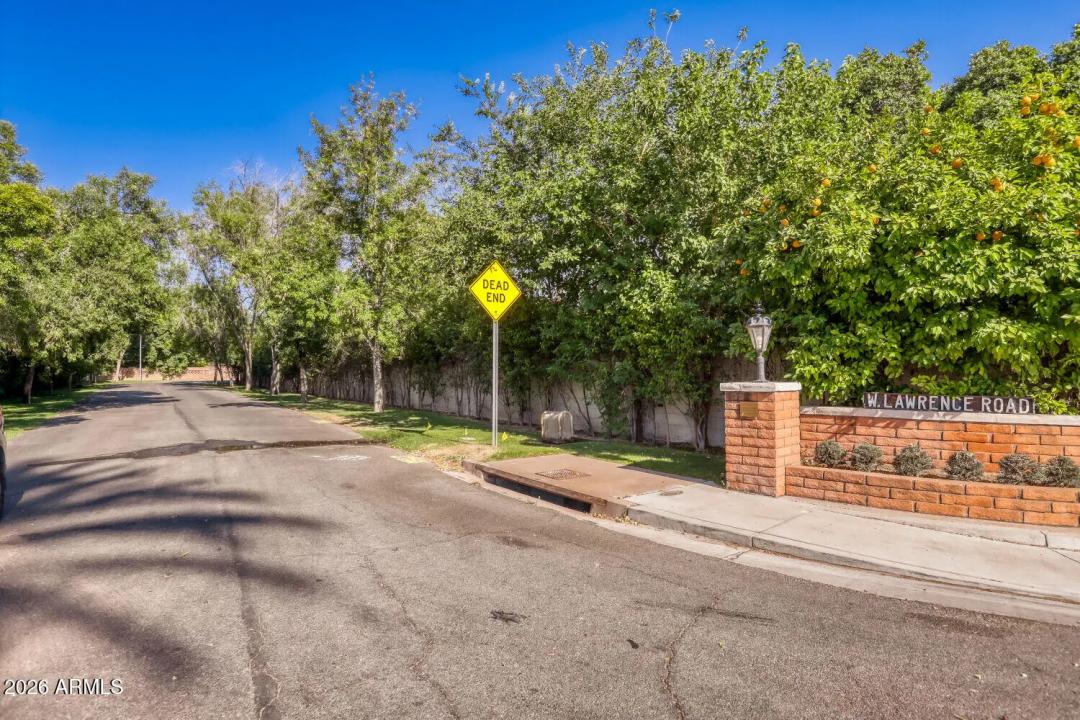 Real Estate Picture 33