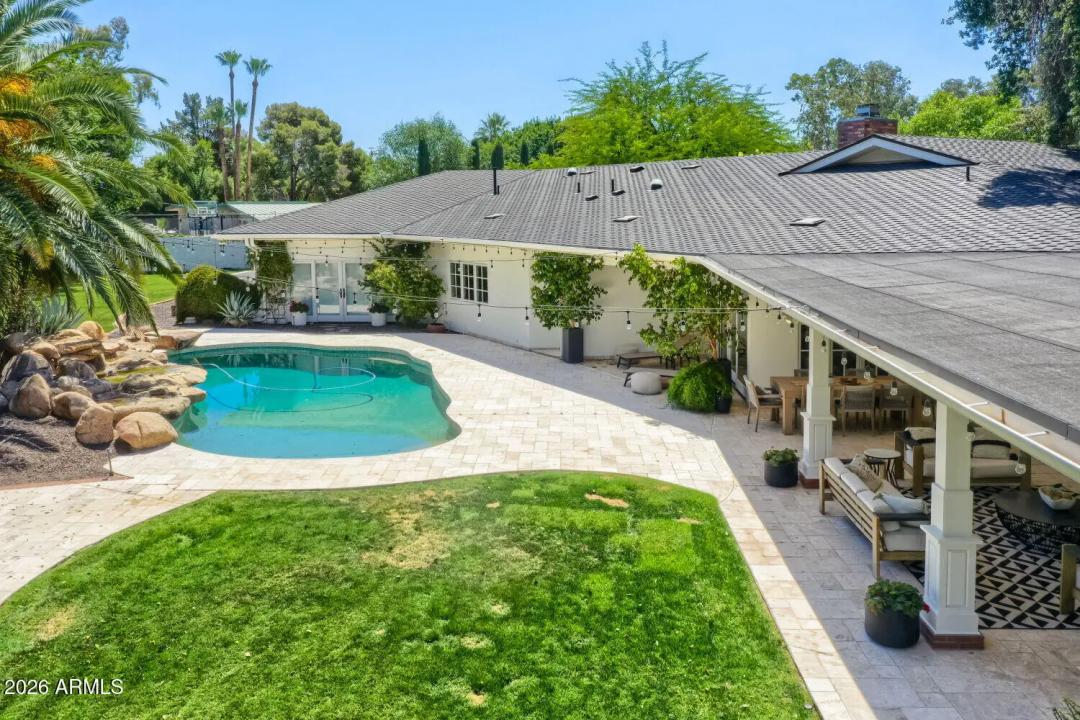 Real Estate Picture 28