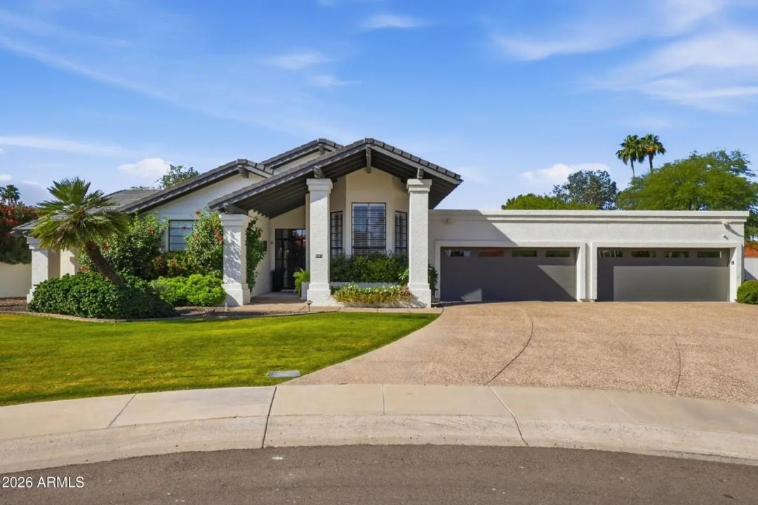 Real Estate Picture 1