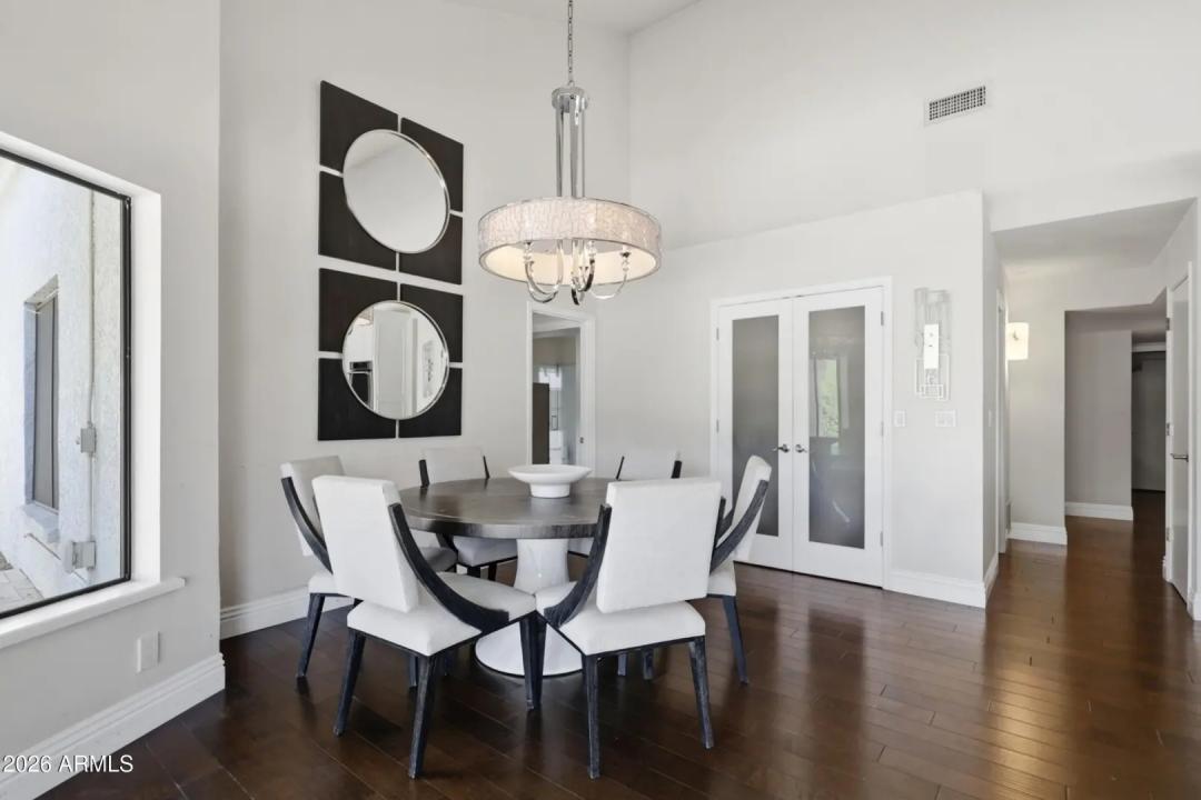 Real Estate Picture 19