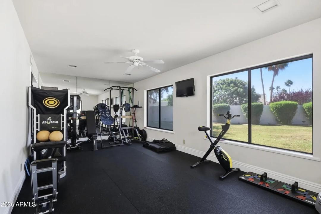Real Estate Picture 32