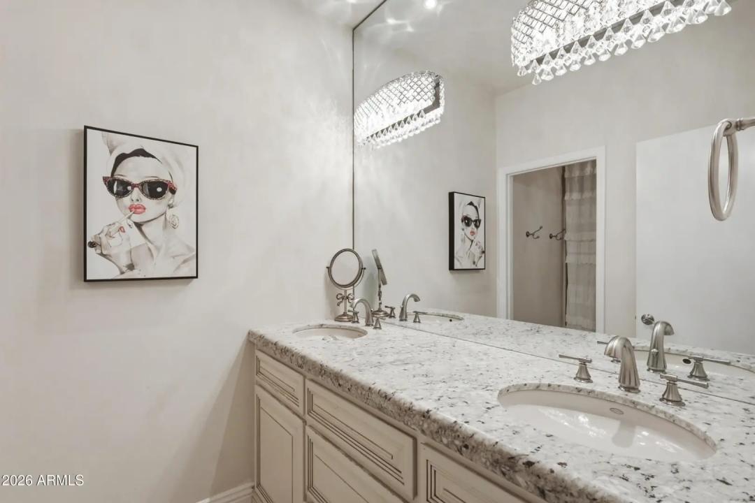 Real Estate Picture 38
