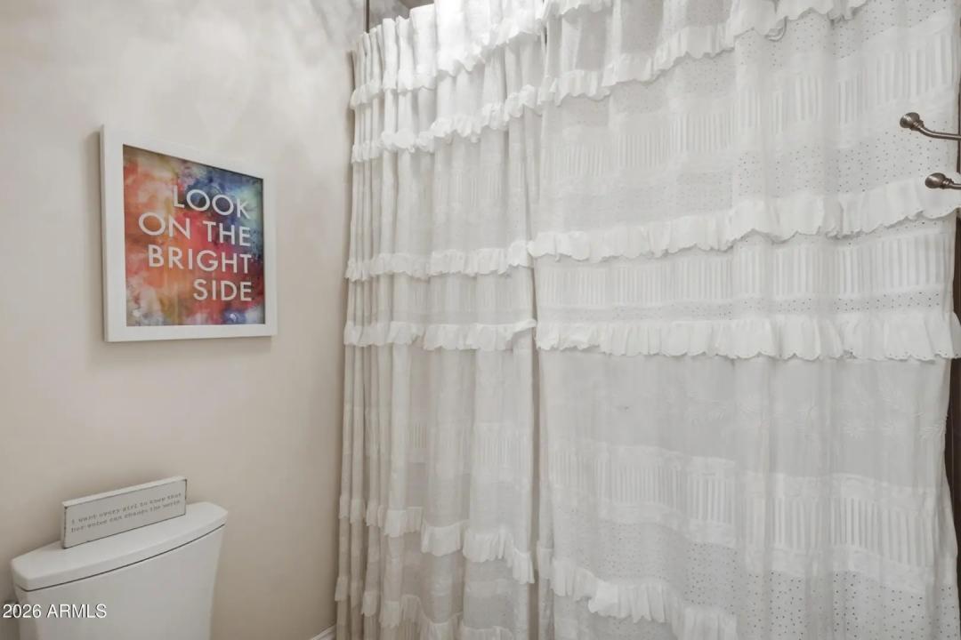 Real Estate Picture 39
