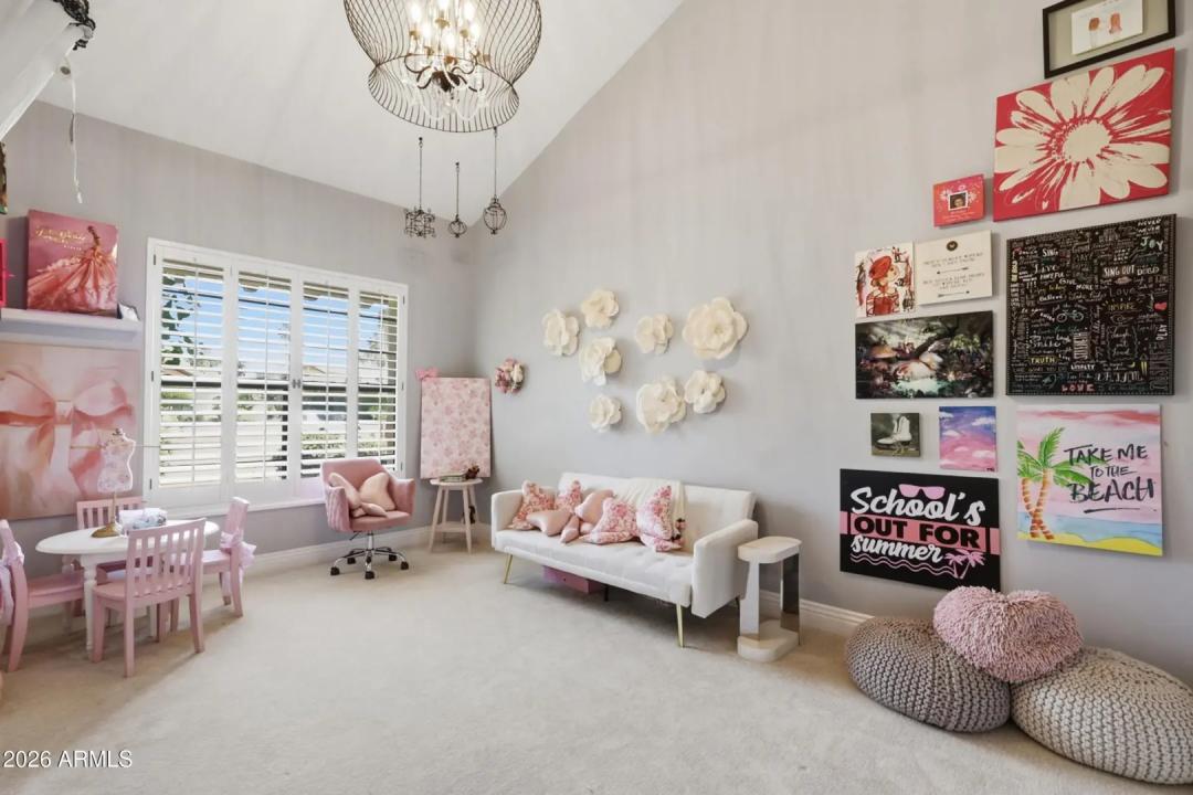 Real Estate Picture 36