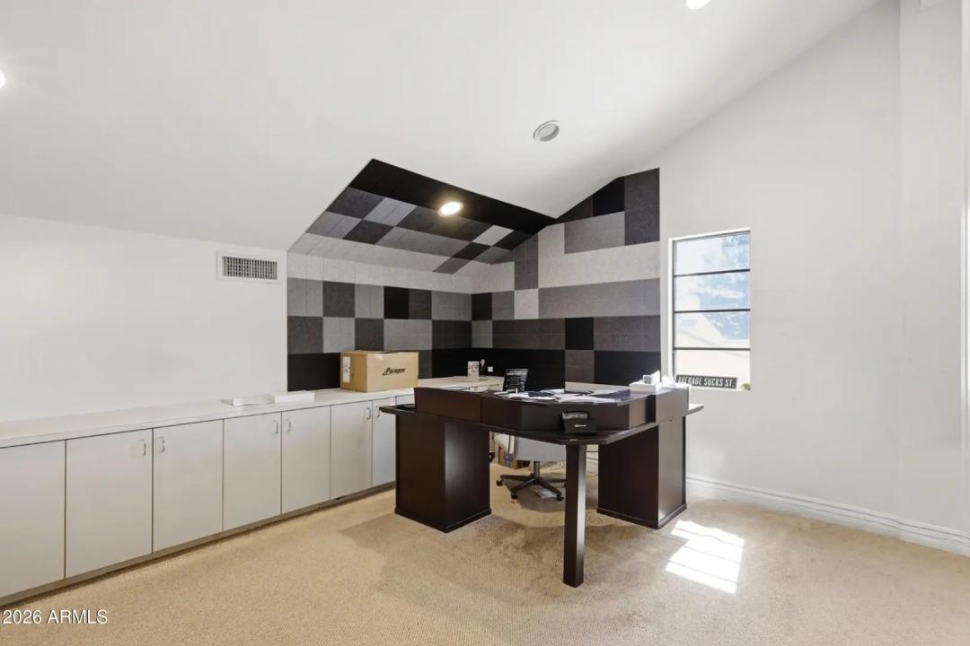 Real Estate Picture 31