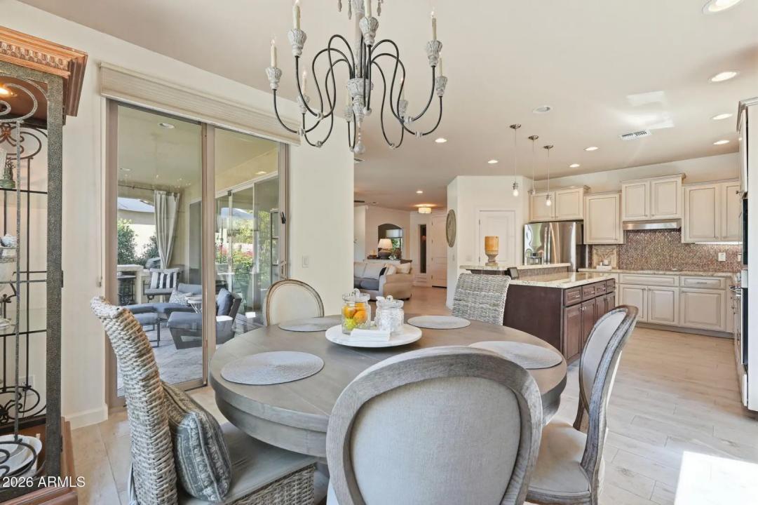 Real Estate Picture 28