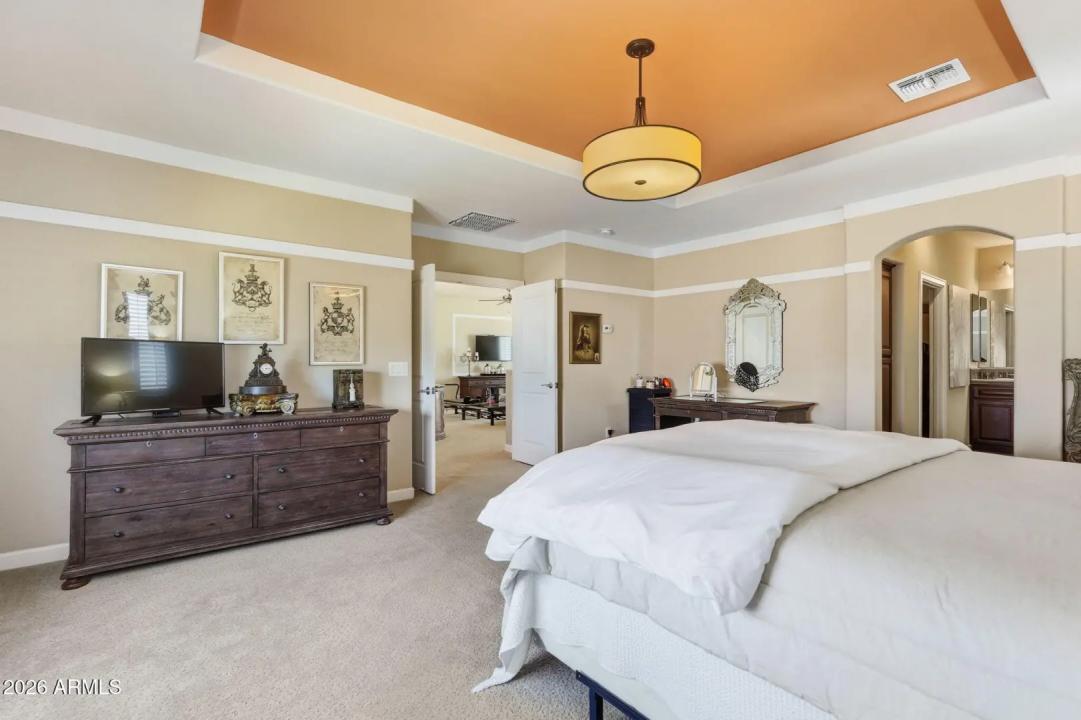 Real Estate Picture 37