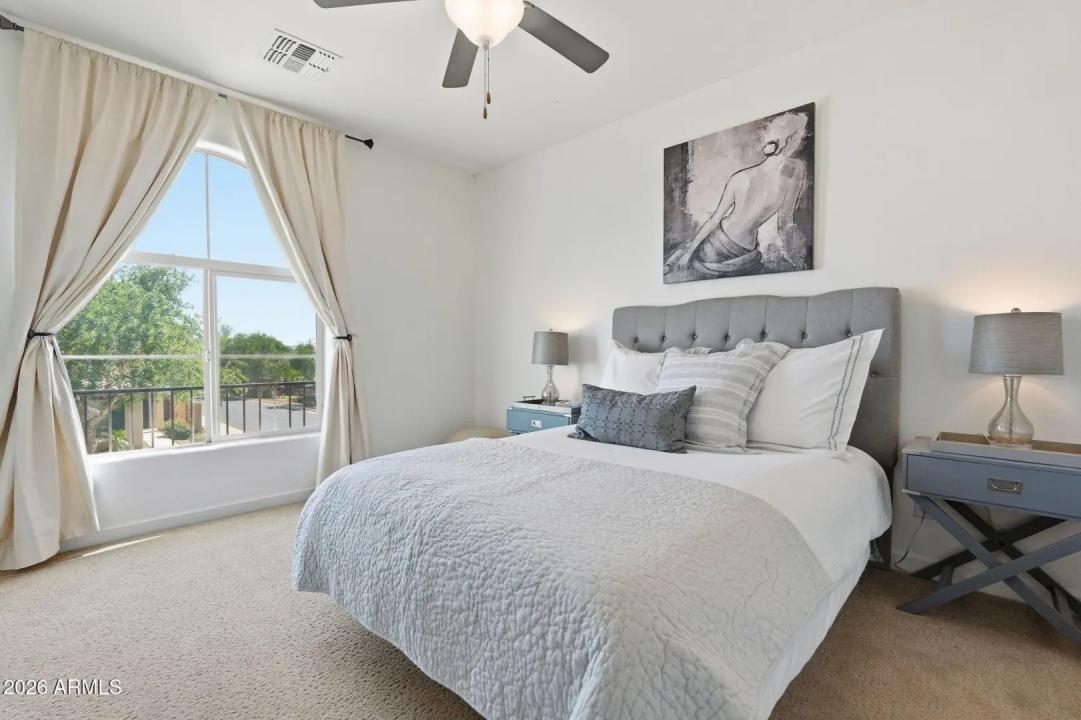 Real Estate Picture 42