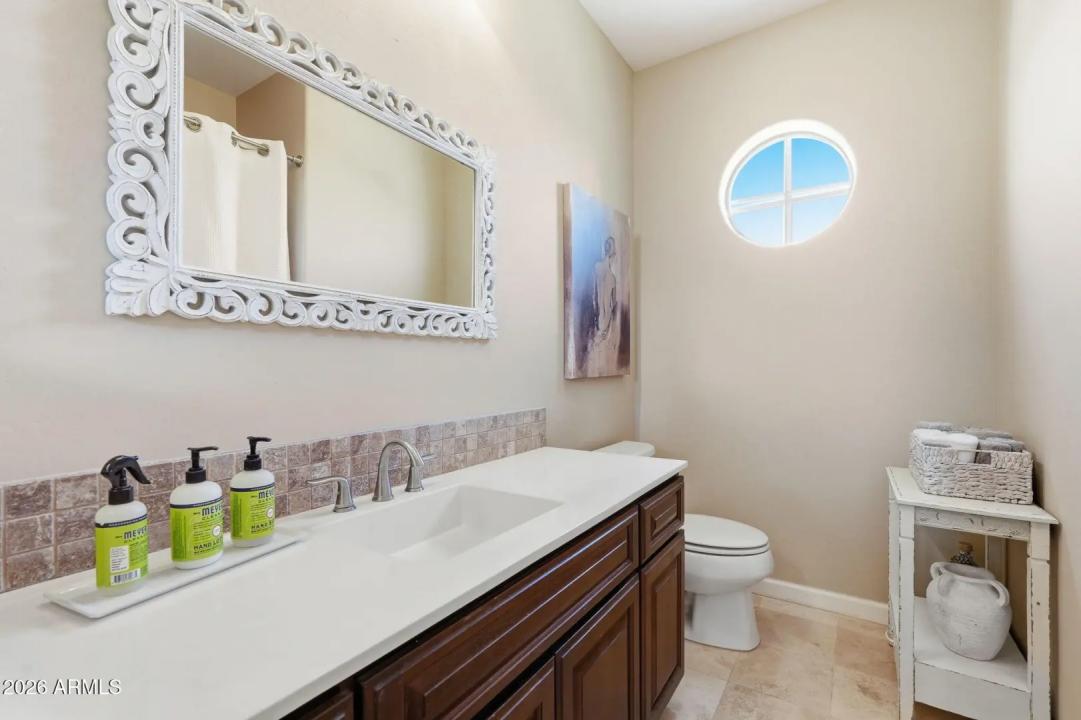 Real Estate Picture 43